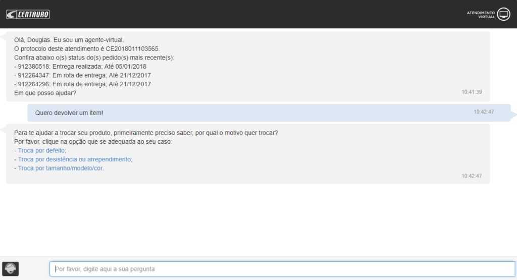 Usuário conversa com o chatbot da loja Centauro.